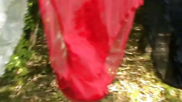 有真子 成熟的裸体夫妇
