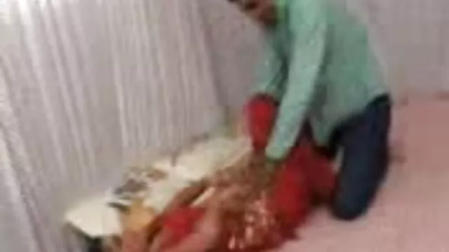 视频babymaddyxo，2。 B部分 免费的奶奶色情照片