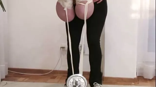 艾比vs脚摇 射液的照片